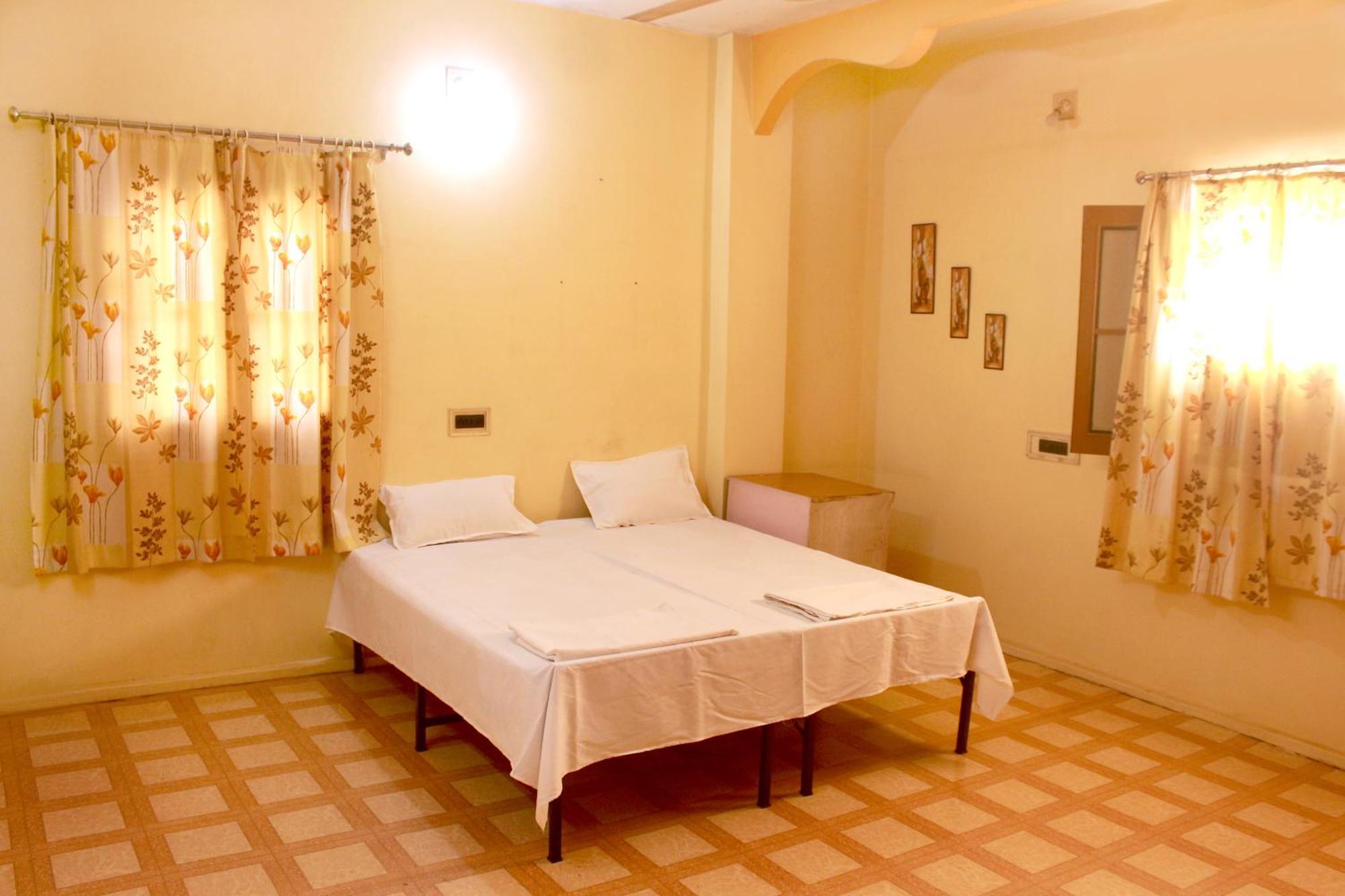 Perfect Homestay اوجاين المظهر الخارجي الصورة